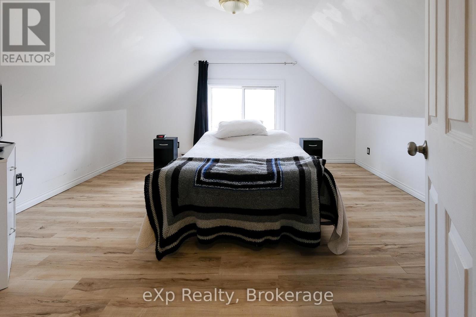 361 12th Street E, Owen Sound, Ontario  N4K 1W1 - Photo 25 - X12557796