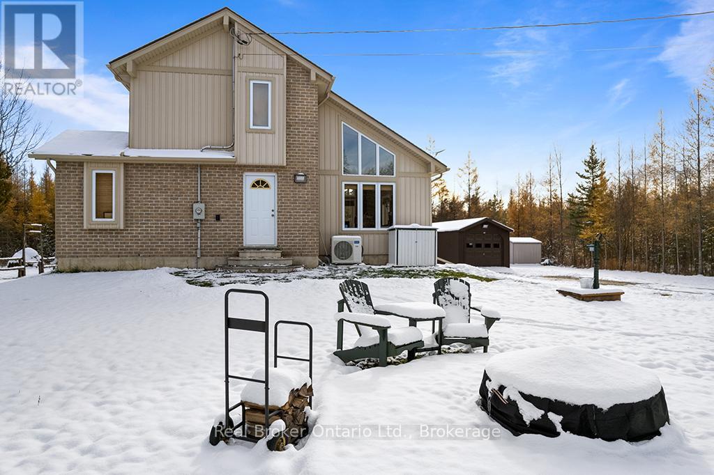 290 Myles Bay Shore Road, Northern Bruce Peninsula, Ontario  N0H 1W0 - Photo 35 - X12557806