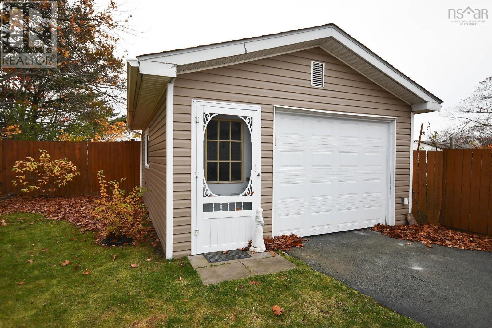 Property at 12 Provost Street image 3