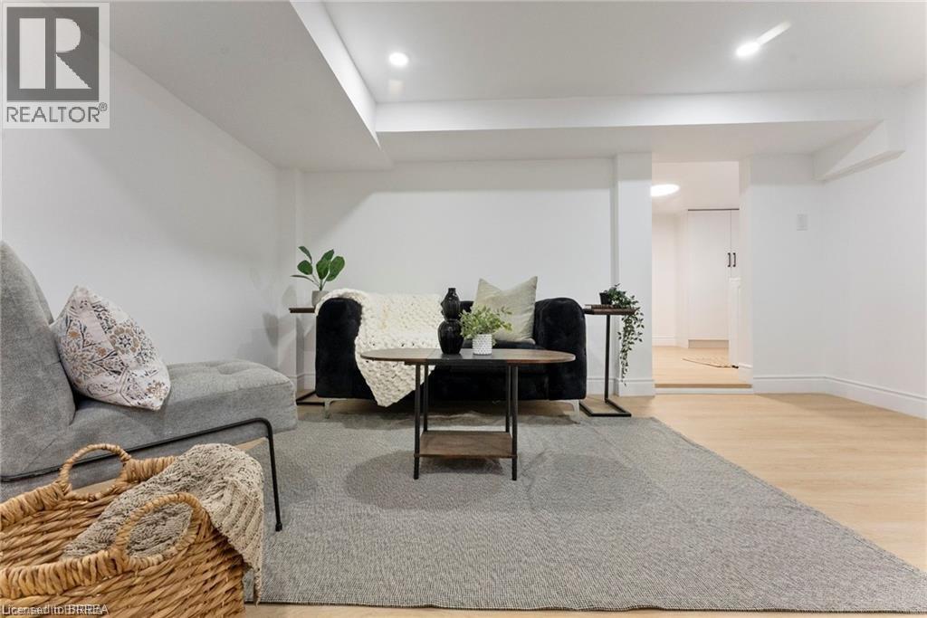 25 Dundee Street, Brantford, Ontario  N3R 4M2 - Photo 25 - 40786169