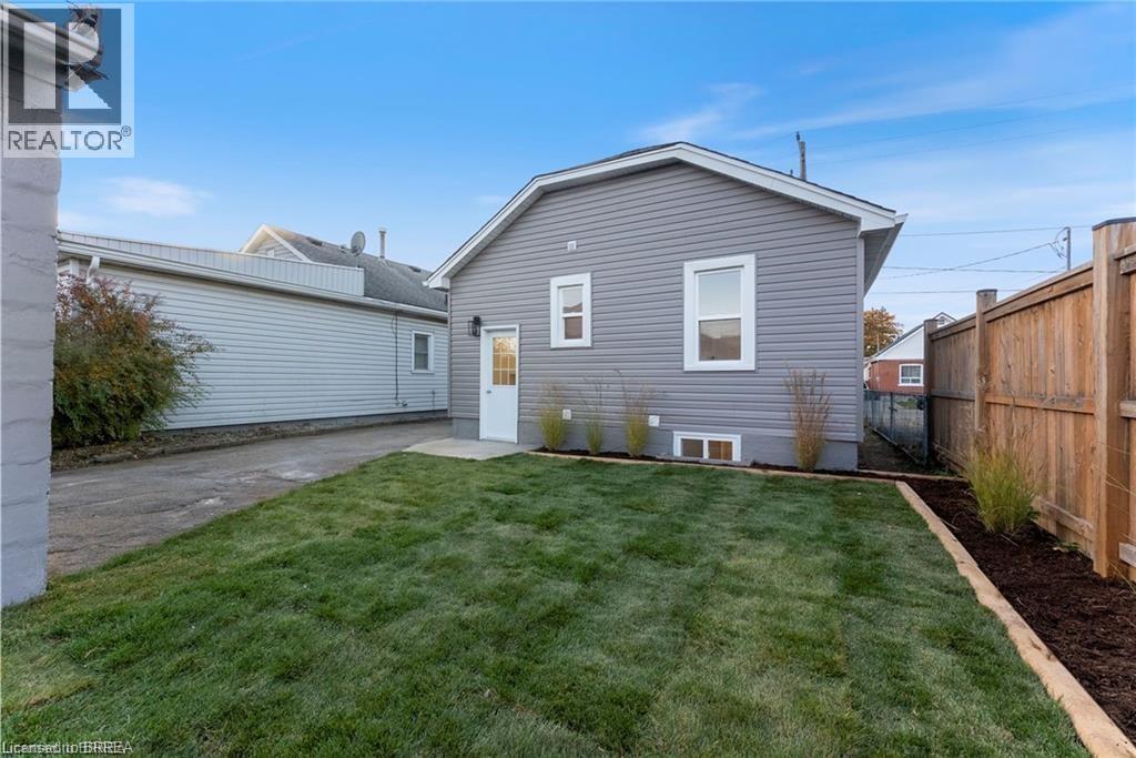 25 Dundee Street, Brantford, Ontario  N3R 4M2 - Photo 32 - 40786169