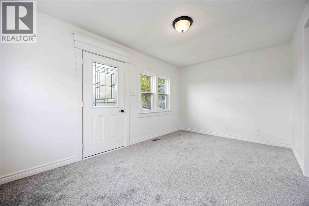 4482 Petrolia Line, Petrolia, Ontario  N0N 1R0 - Photo 10 - 25026130