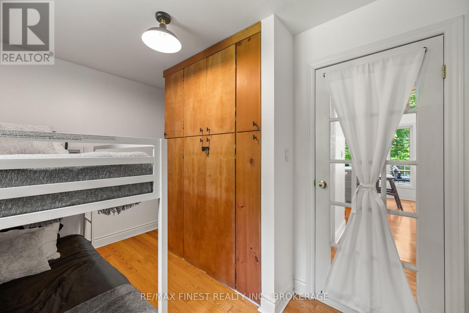 32 Oakwood Lane, Frontenac, Ontario  K0H 1W0 - Photo 18 - X12557846