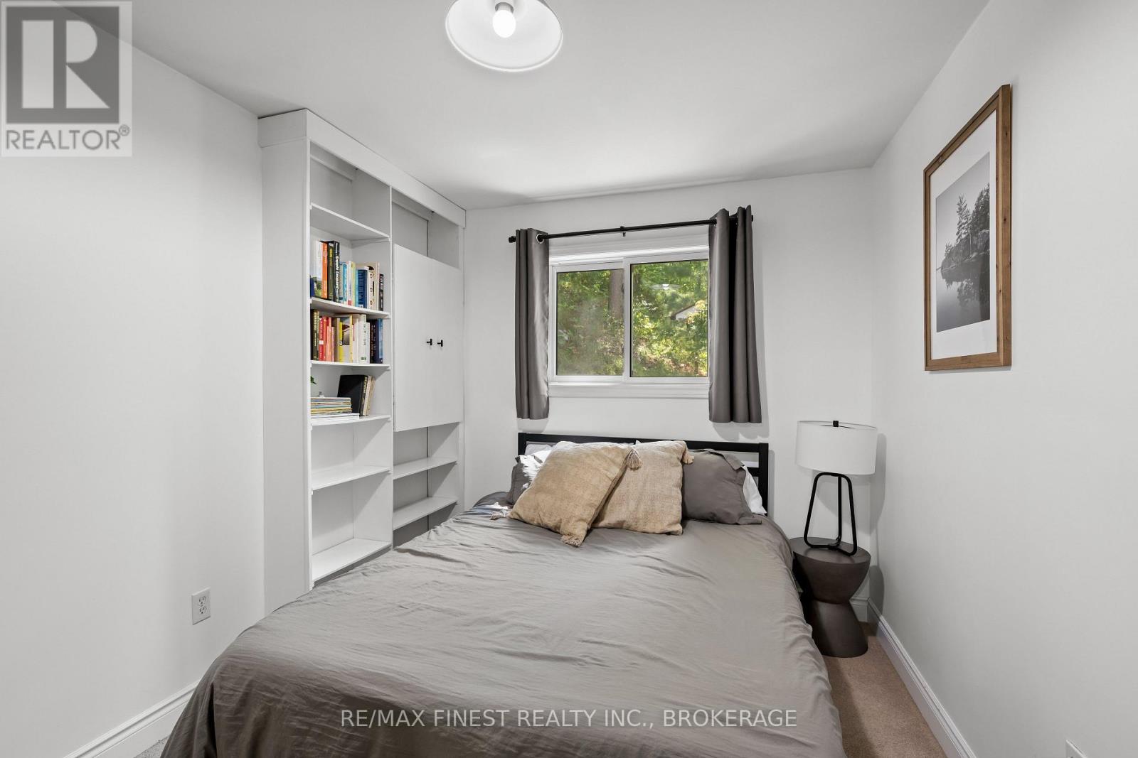 32 Oakwood Lane, Frontenac, Ontario  K0H 1W0 - Photo 23 - X12557846