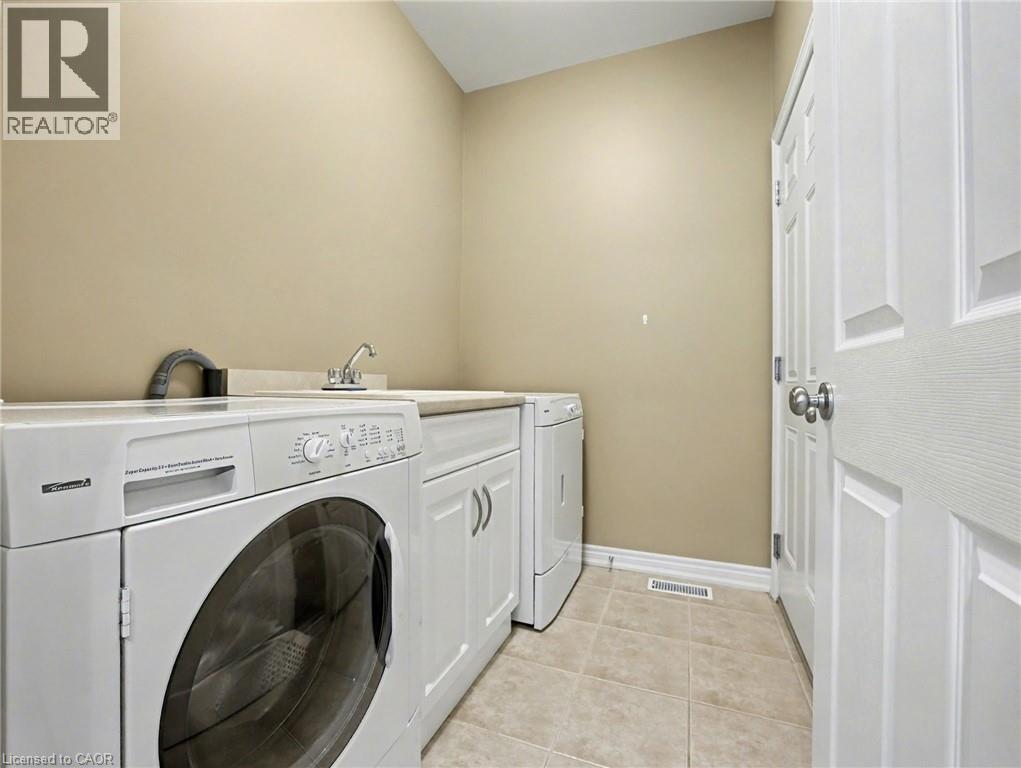 8 Willson Crossing, Pelham, Ontario  L0S 1E4 - Photo 27 - 40785637