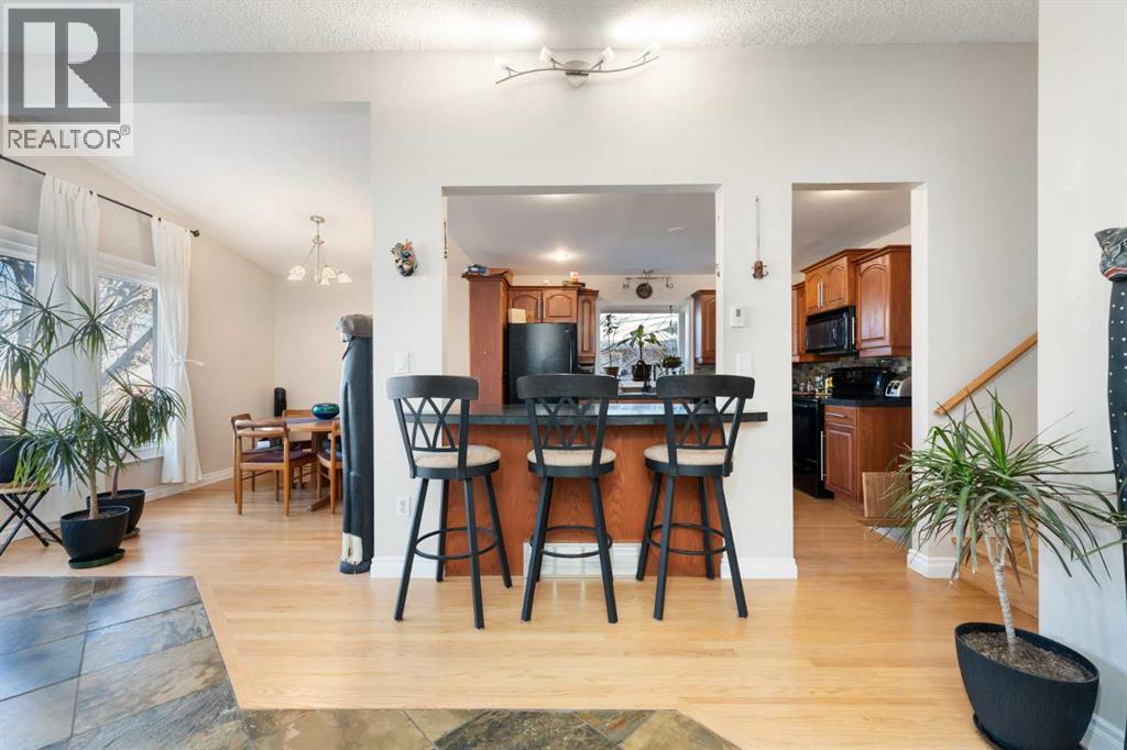 1043 32 Avenue Nw, Calgary, Alberta  T2K 0B3 - Photo 15 - A2267786