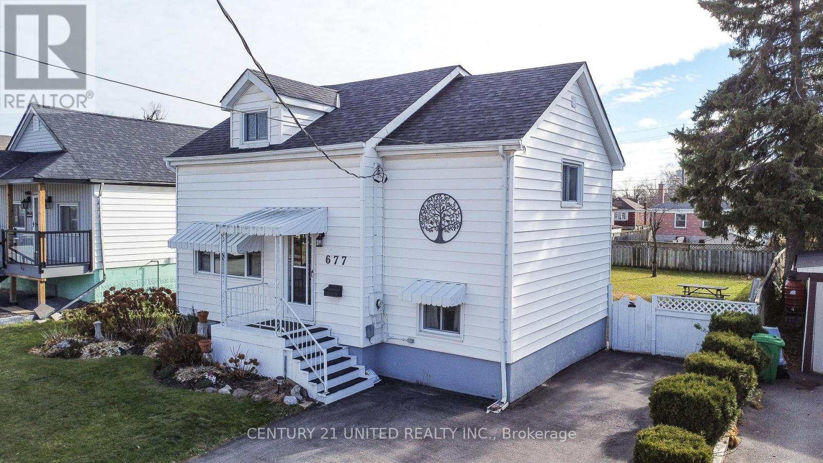 677 Orpington Road, Peterborough, Ontario K9J 4A5 - Photo 2 - X12557842