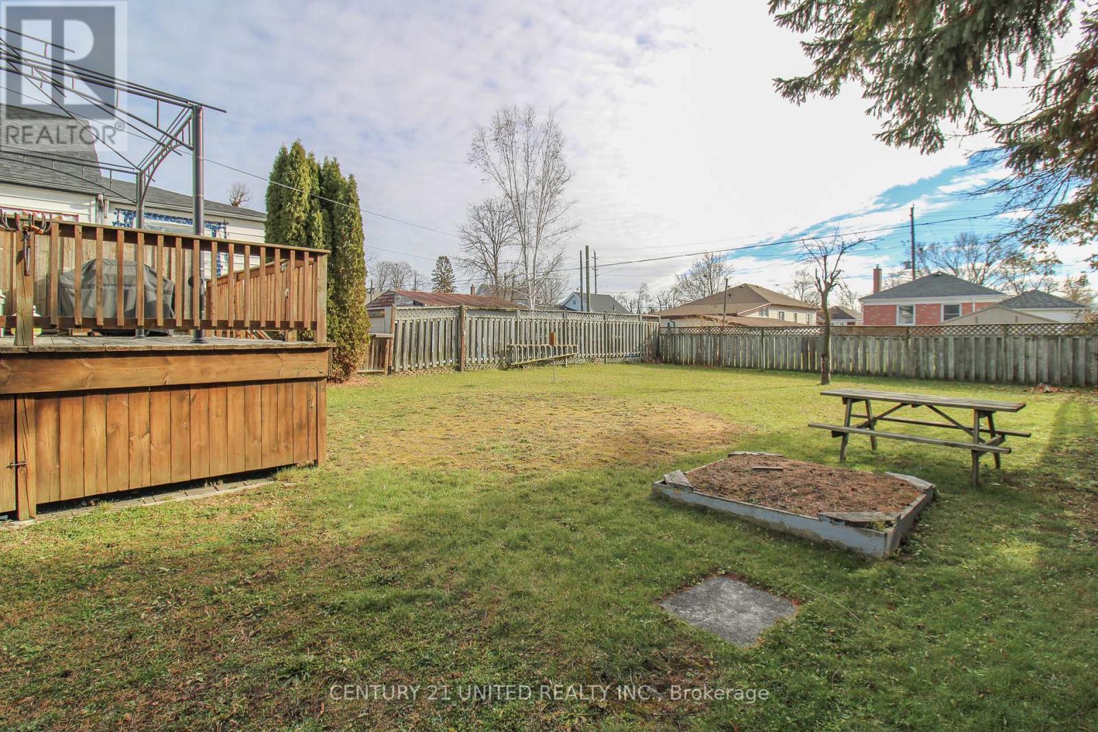 677 Orpington Road, Peterborough, Ontario K9J 4A5 - Photo 4 - X12557842