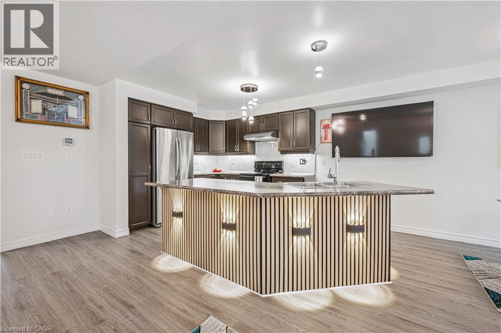 7 Forest Creek Drive, Kitchener, Ontario  N2R 0B2 - Photo 12 - 40788239