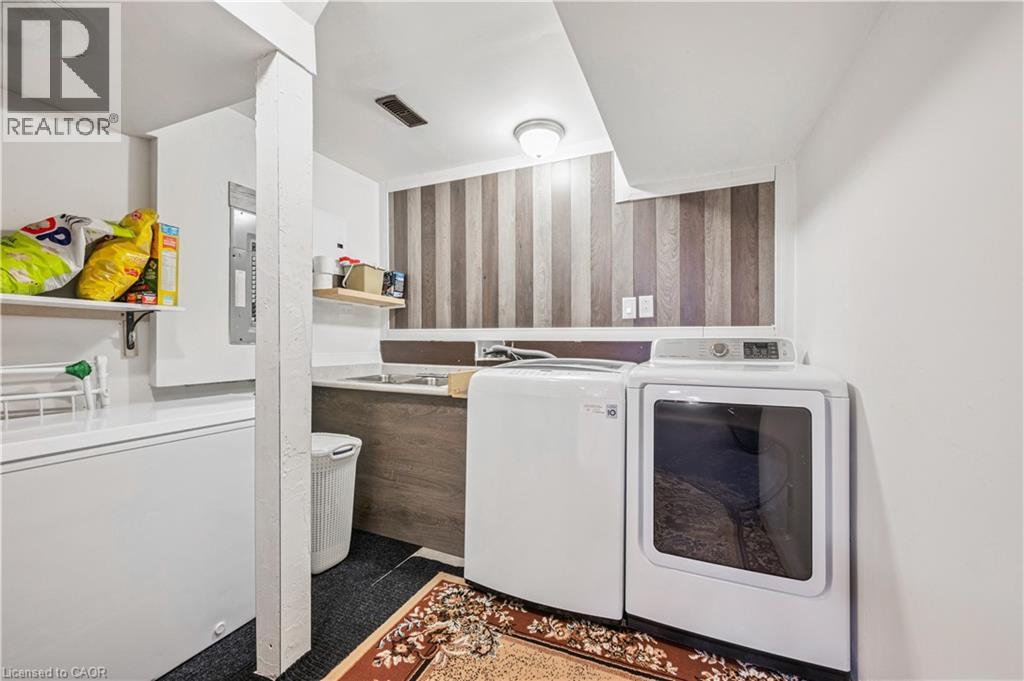 7 Forest Creek Drive, Kitchener, Ontario  N2R 0B2 - Photo 31 - 40788239