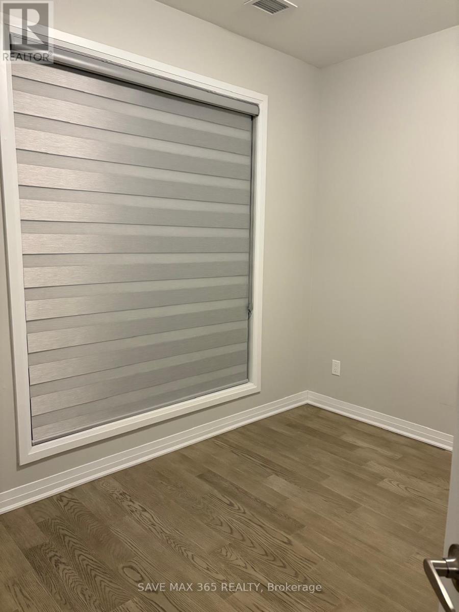 220 - 470 Gordon Krantz Avenue, Milton, Ontario  L9E 1Z3 - Photo 13 - W12557712