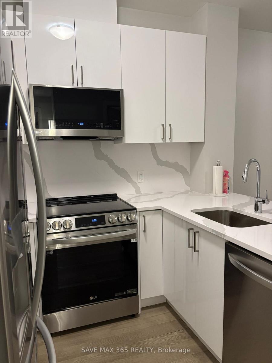 220 - 470 Gordon Krantz Avenue, Milton, Ontario  L9E 1Z3 - Photo 4 - W12557712