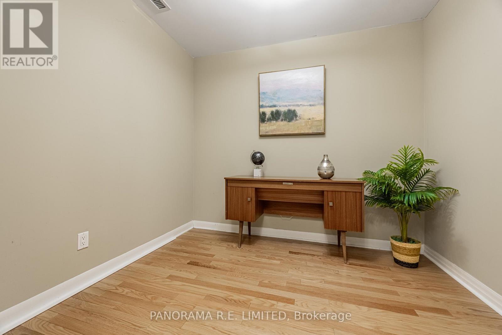 310 - 225 Sherway Gardens Road, Toronto, Ontario  M9C 0A3 - Photo 13 - W12557714