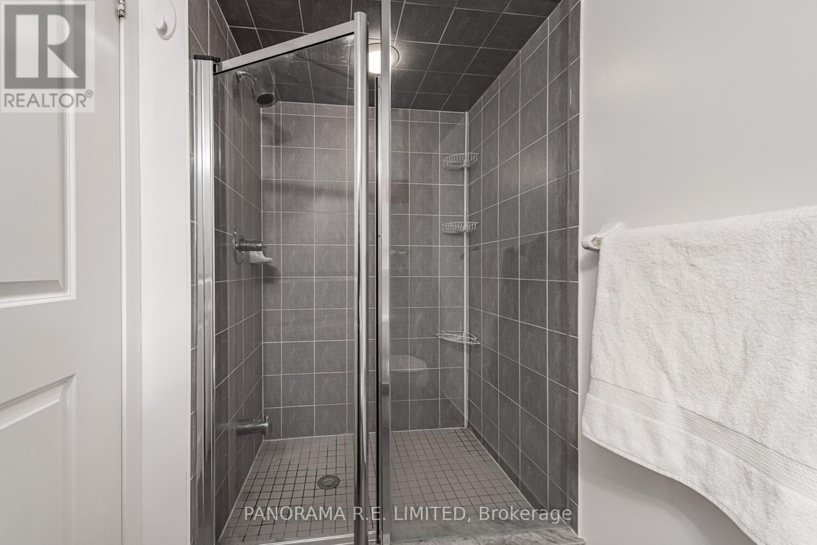 310 - 225 Sherway Gardens Road, Toronto, Ontario  M9C 0A3 - Photo 15 - W12557714