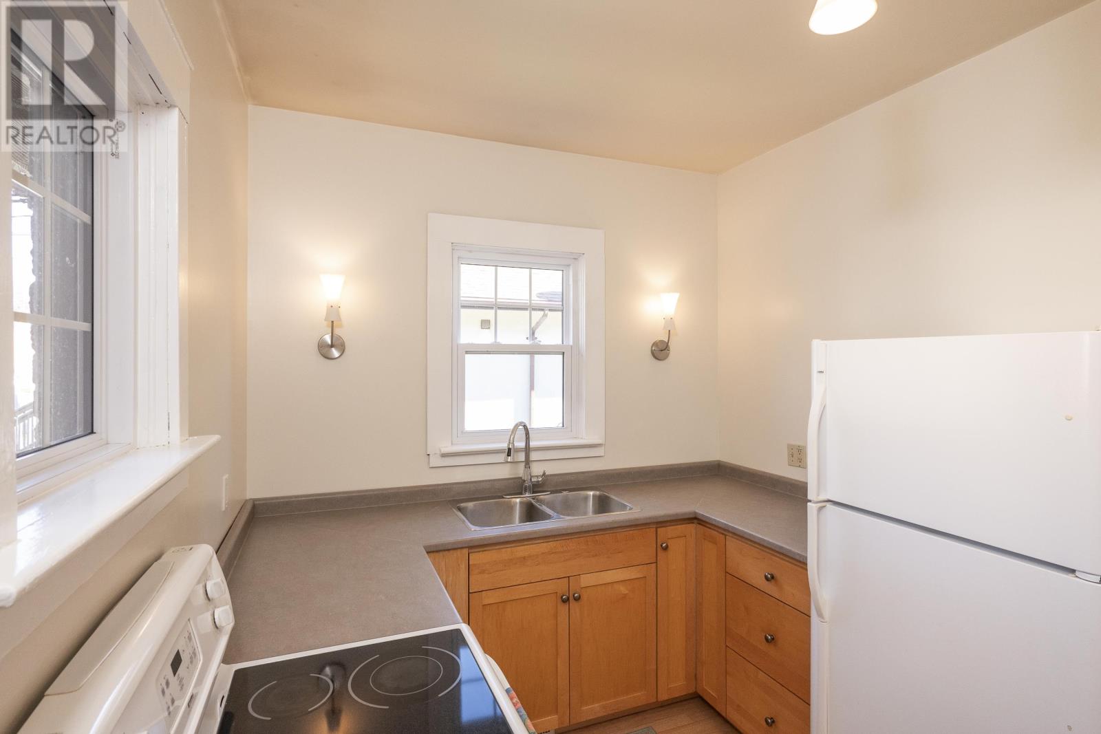 1411 Mcgregor Ave, Thunder Bay, Ontario  P7E 5E7 - Photo 11 - TB253397