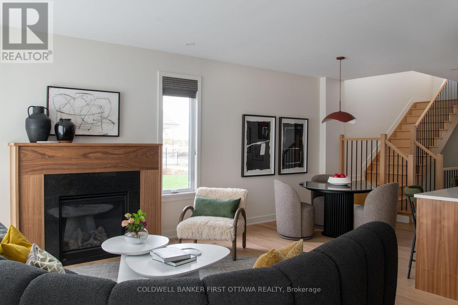 1186 Spoor Street, Ottawa, Ontario  K2W 0N4 - Photo 5 - X12557760