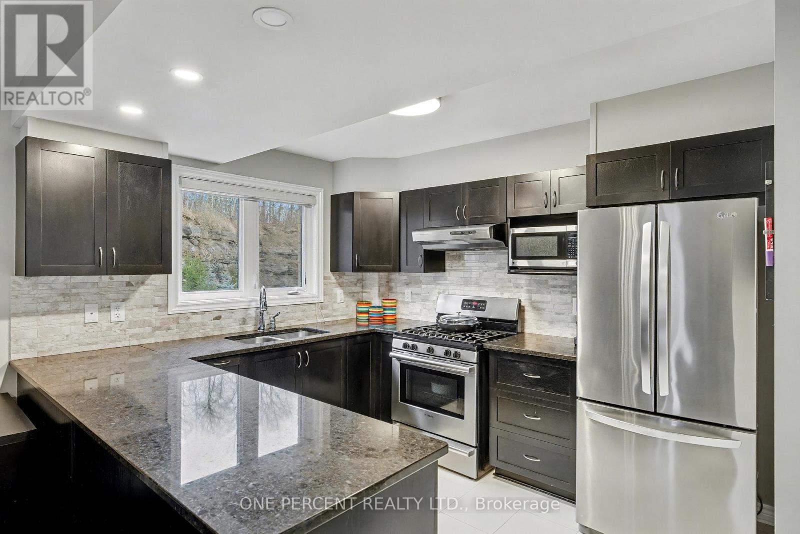 242 Titanium Private, Ottawa, Ontario  K1C 0A5 - Photo 16 - X12557788