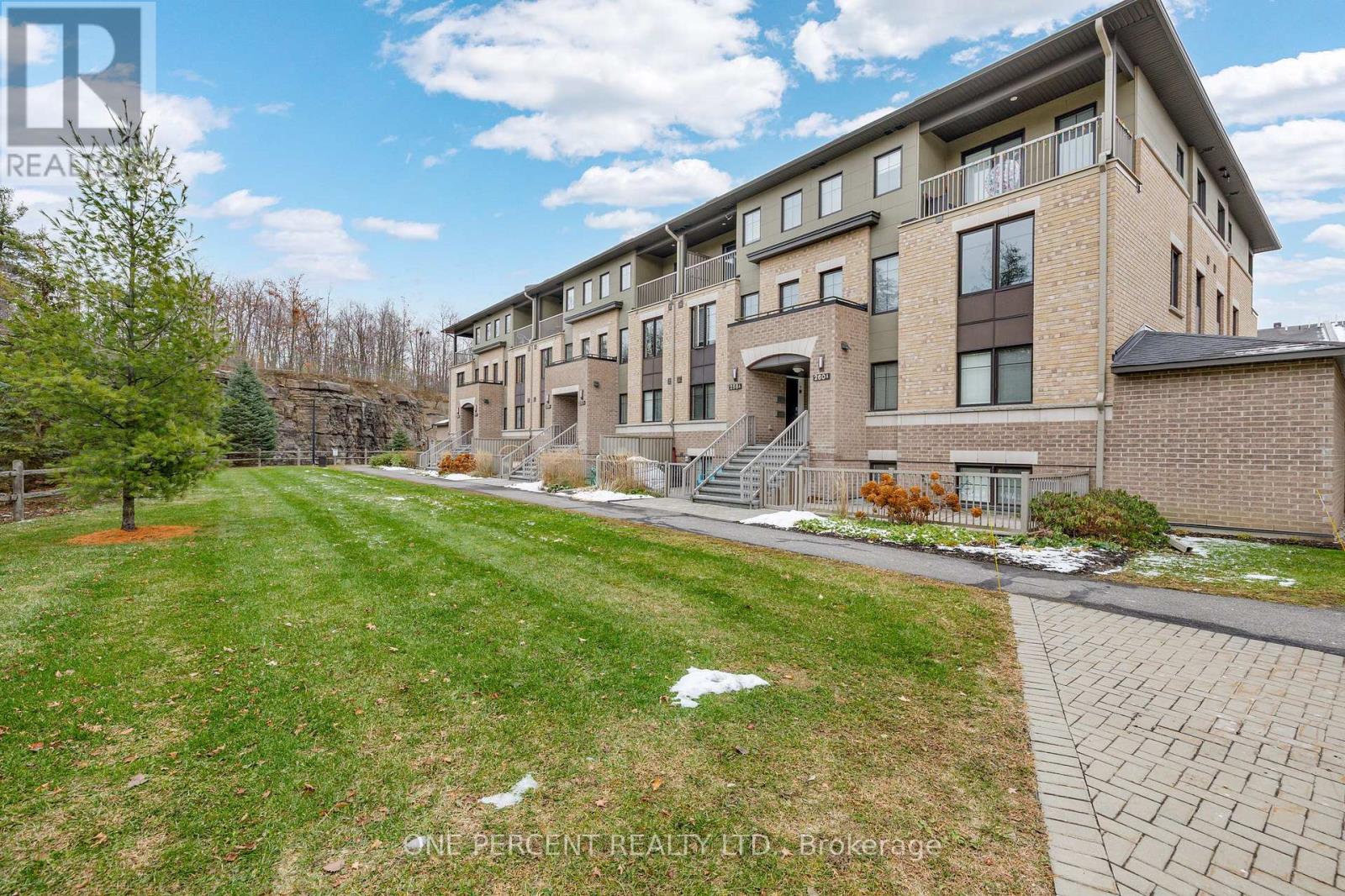 242 Titanium Private, Ottawa, Ontario  K1C 0A5 - Photo 4 - X12557788