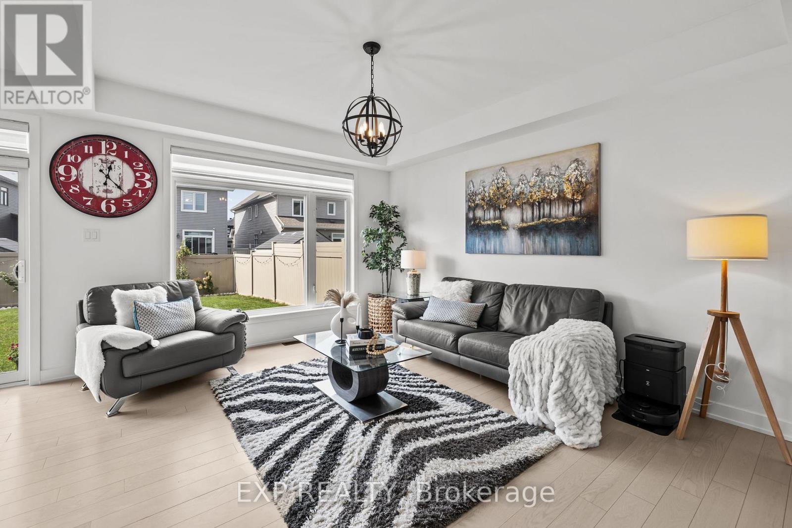 50 Angel Heights, Ottawa, Ontario  K2S 2N4 - Photo 12 - X12557830