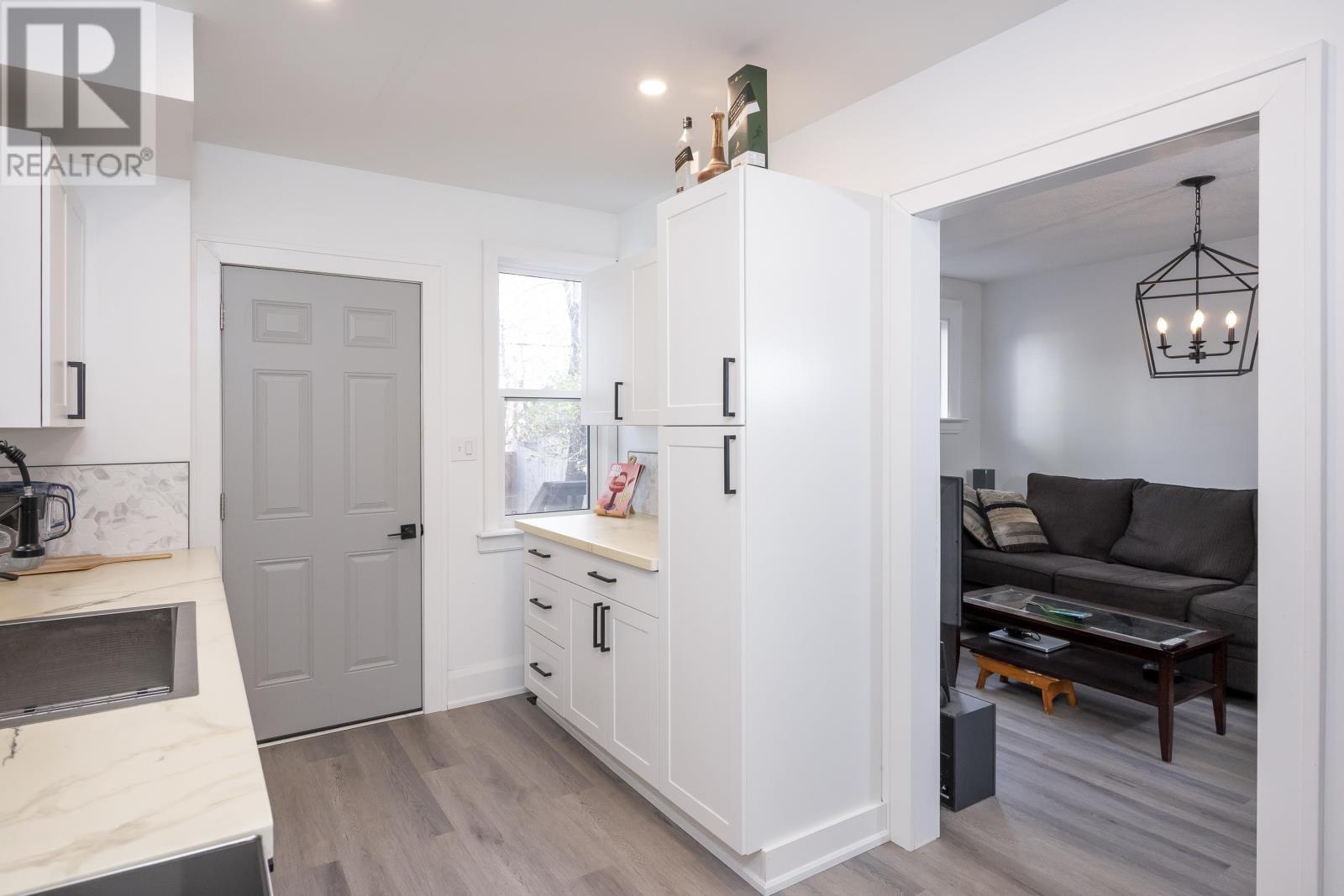 236 Syndicate Ave N, Thunder Bay, Ontario  P7C 3V8 - Photo 11 - TB253424