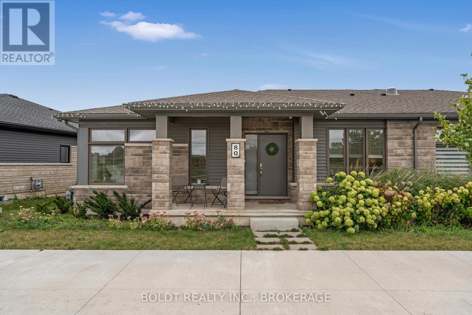 80 SUMMERSIDES BOULEVARD, Pelham, Ontario