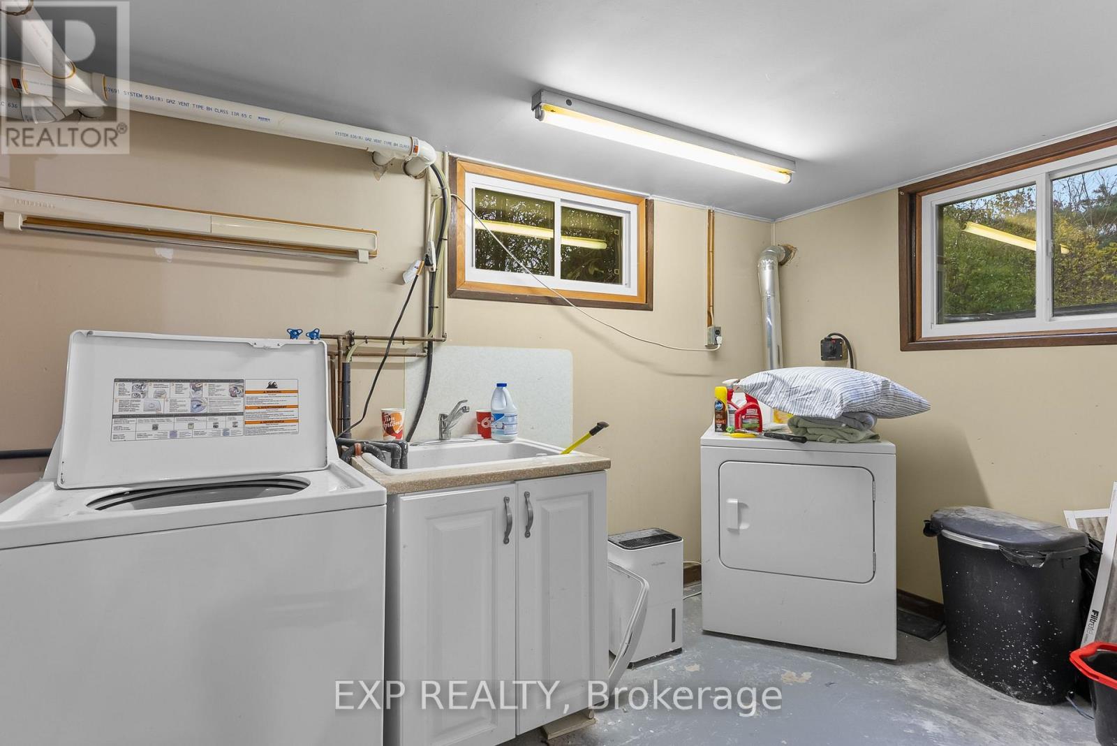 358 Albany Street, Fort Erie, Ontario  L2A 1L9 - Photo 27 - X12557810