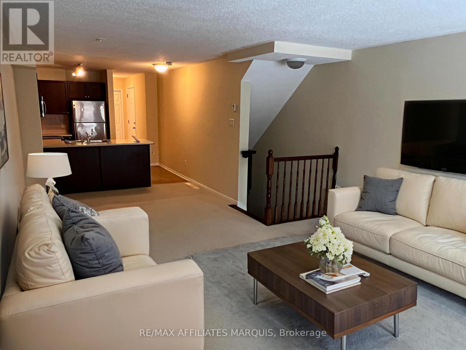 304 Fir Lane, North Grenville, Ontario  K0G 1J0 - Photo 12 - X12483583