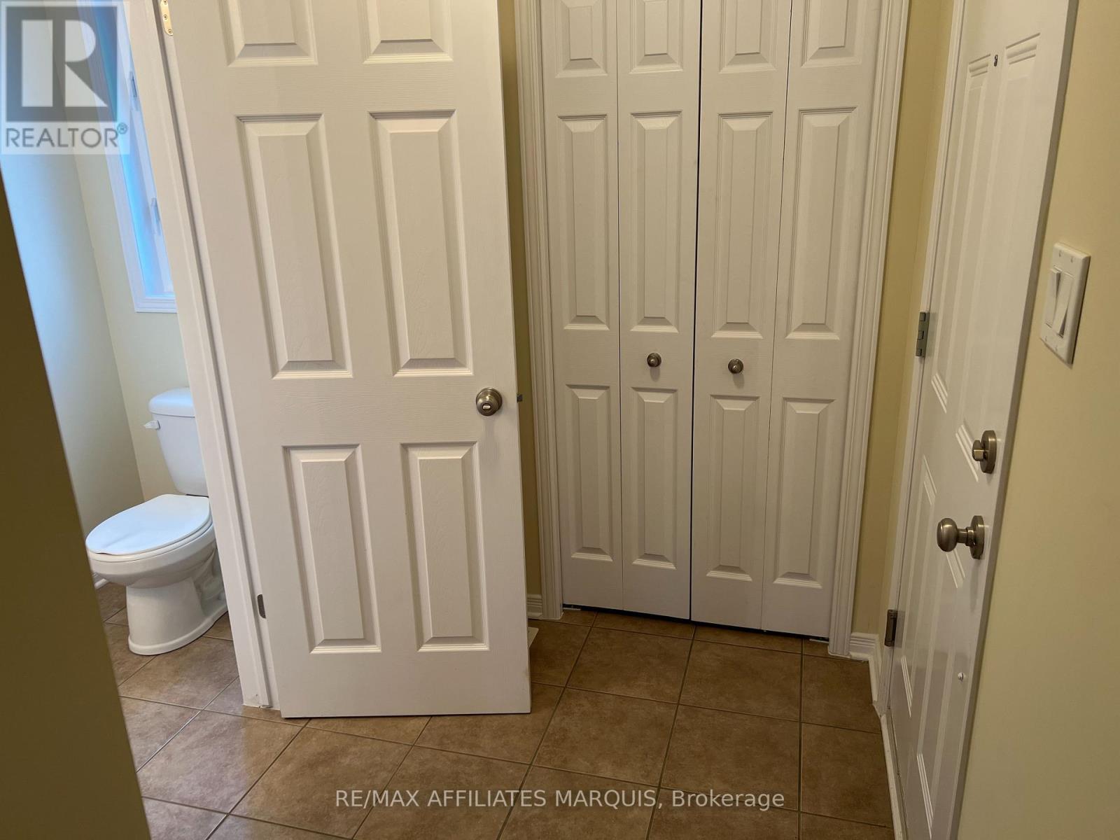 304 Fir Lane, North Grenville, Ontario  K0G 1J0 - Photo 3 - X12483583