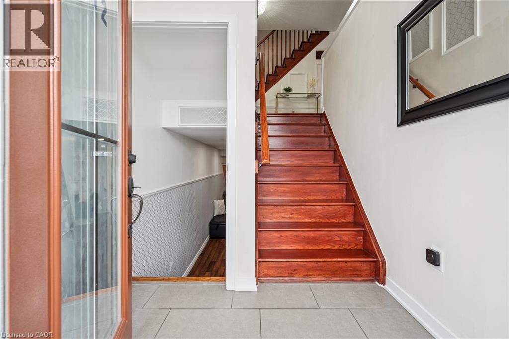 12 Crafter Crescent, Stoney Creek, Ontario  L8J 0H6 - Photo 7 - 40789031