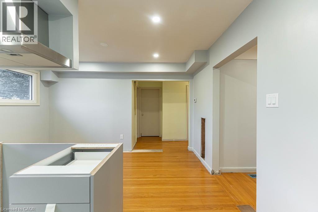 155 Wise Court, Hamilton, Ontario  L8T 2M1 - Photo 7 - 40782160