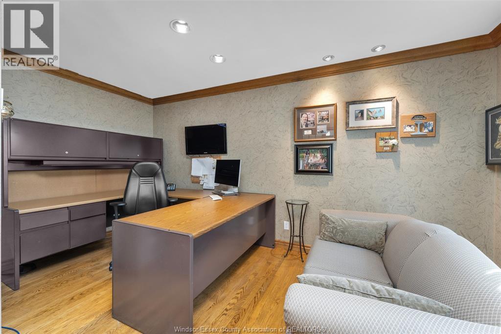 541 Kerr Crescent, Lakeshore, Ontario  N0R 1A0 - Photo 16 - 25029126