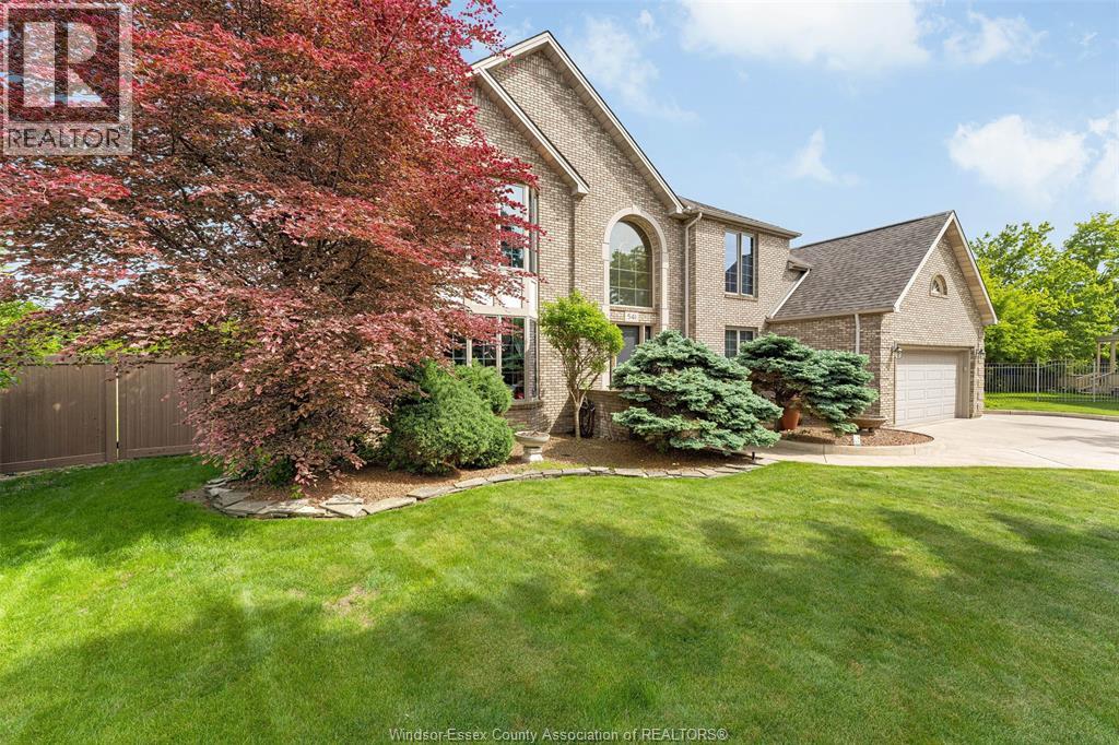 541 Kerr Crescent, Lakeshore, Ontario  N0R 1A0 - Photo 3 - 25029126