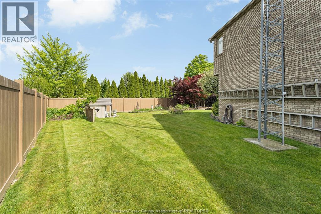 541 Kerr Crescent, Lakeshore, Ontario  N0R 1A0 - Photo 45 - 25029126