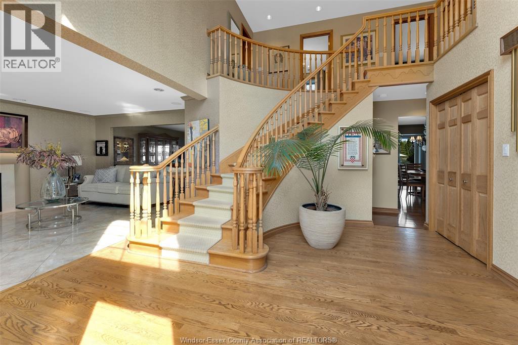 541 Kerr Crescent, Lakeshore, Ontario  N0R 1A0 - Photo 7 - 25029126