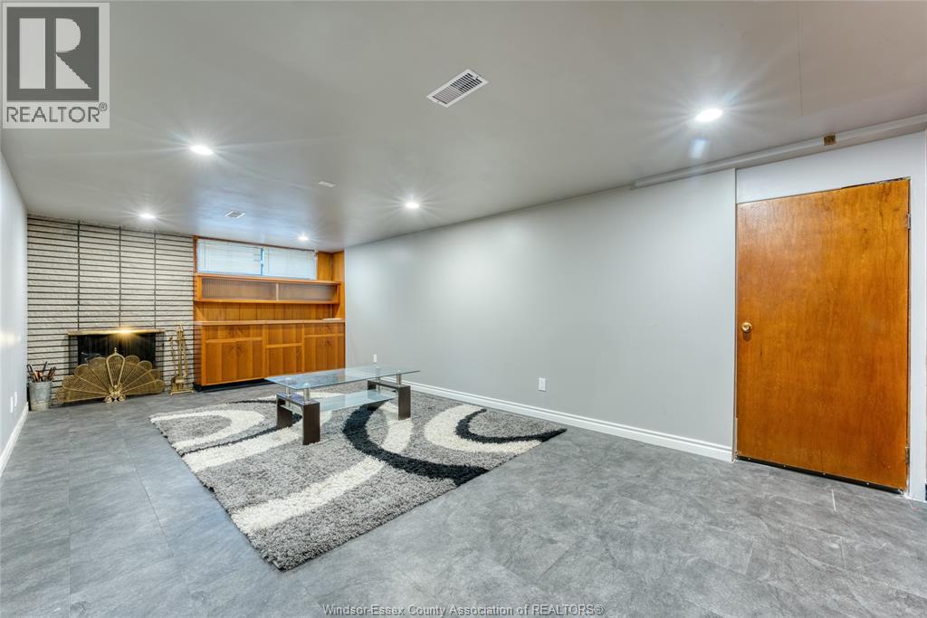 1053 Virginia Avenue, Windsor, Ontario  N8S 2Y6 - Photo 30 - 25029125