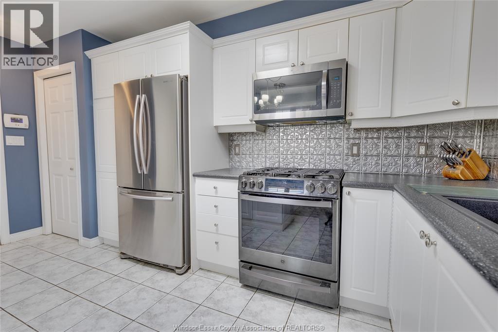 330 Saddle Lane, Kingsville, Ontario  N9Y 4A6 - Photo 12 - 25029120