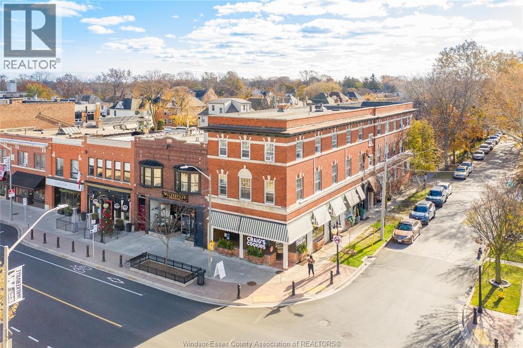 MLS# 25028862: 1701 WYANDOTTE, Windsor, Canada