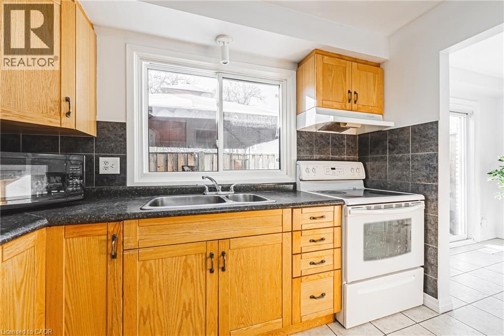 2220 Upper Middle Road Unit# 4, Burlington, Ontario  L7P 2Z9 - Photo 15 - 40789225