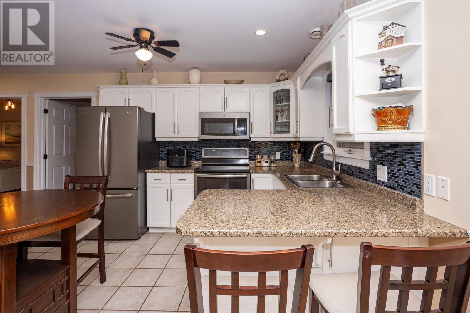 86e Orlebar Street, Charlottetown, Prince Edward Island  C1A 4X8 - Photo 6 - 202528227