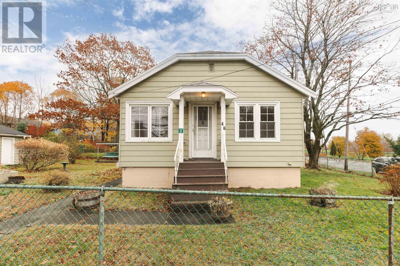 48 Woodland Avenue, Dartmouth, Nova Scotia  B3A 3J8 - Photo 2 - 202528057