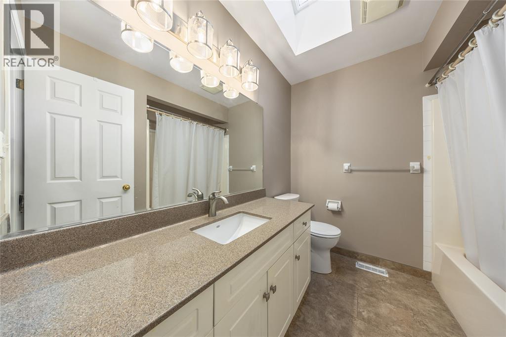 1557 Afton Court, Sarnia, Ontario  N7S 5Y3 - Photo 17 - 25029082