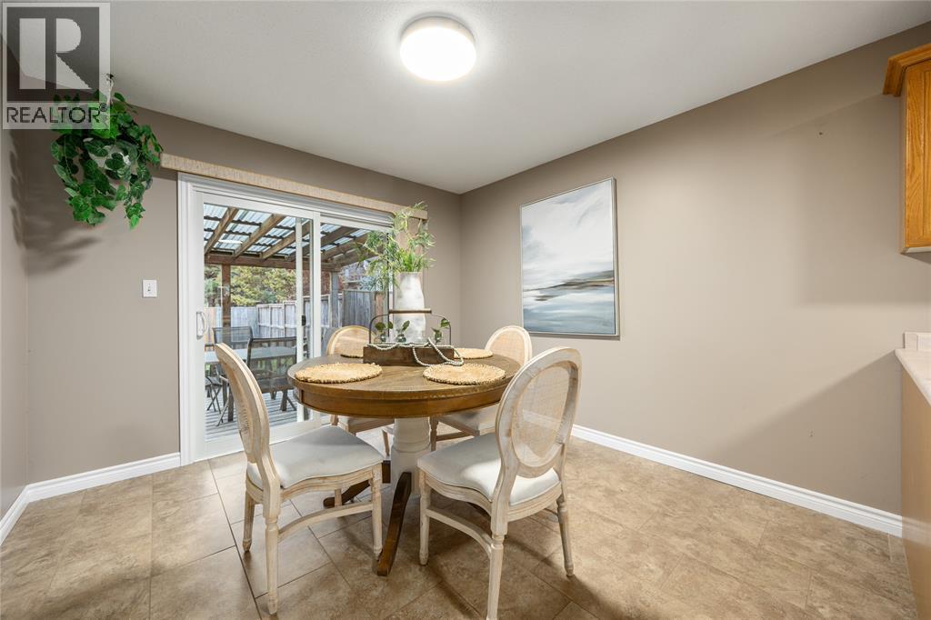 1557 Afton Court, Sarnia, Ontario  N7S 5Y3 - Photo 25 - 25029082