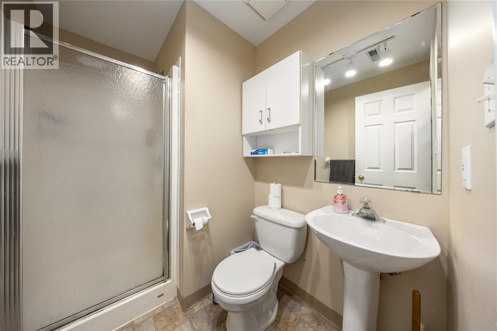 1557 Afton Court, Sarnia, Ontario  N7S 5Y3 - Photo 31 - 25029082