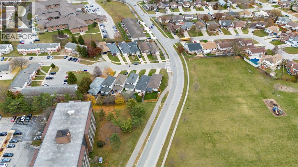 1557 Afton Court, Sarnia, Ontario  N7S 5Y3 - Photo 32 - 25029082