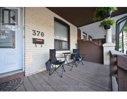 Upper - 370 Woodbine Avenue, Toronto (The Beaches), Ca