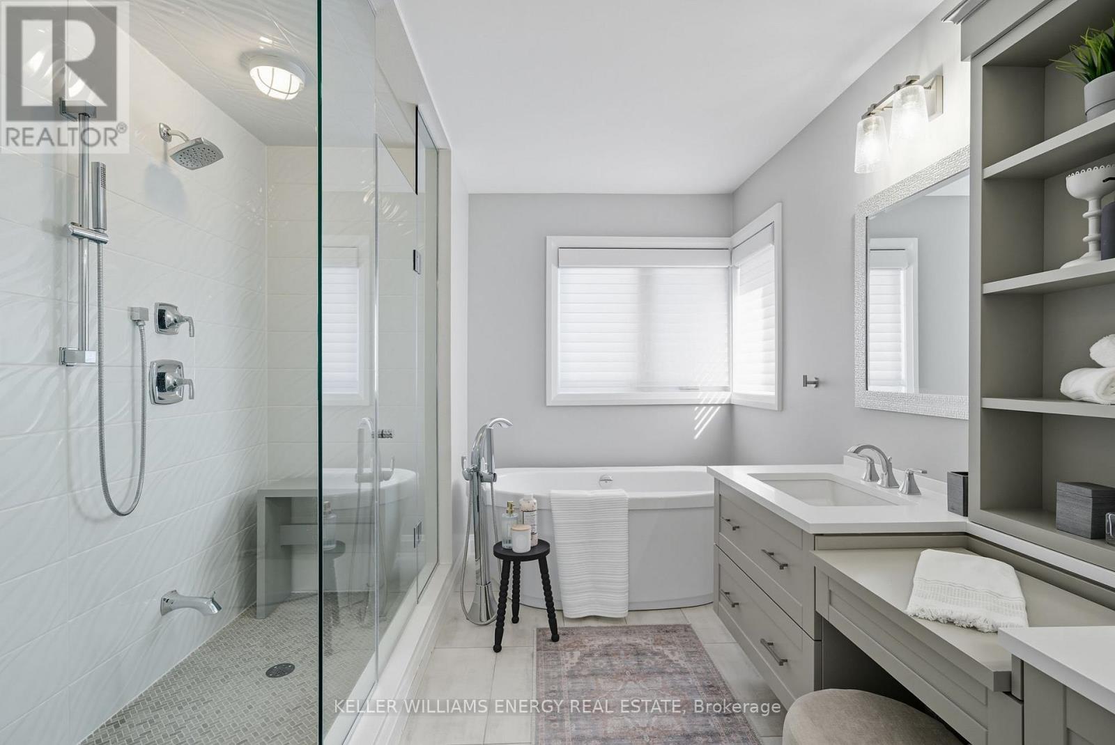 42 Yacht Drive, Clarington, Ontario  L1C 4B1 - Photo 15 - E12447007