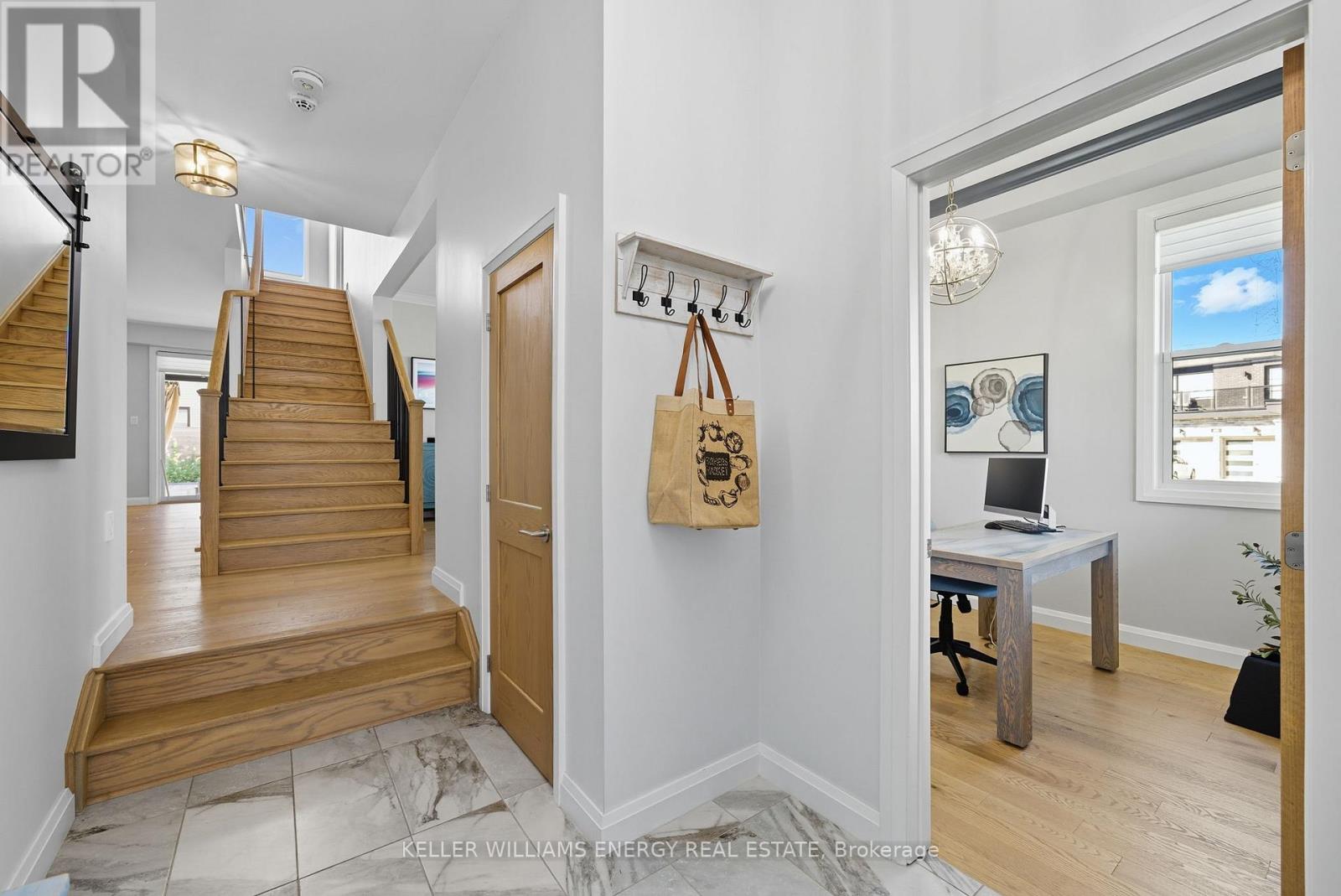 42 Yacht Drive, Clarington, Ontario  L1C 4B1 - Photo 4 - E12447007