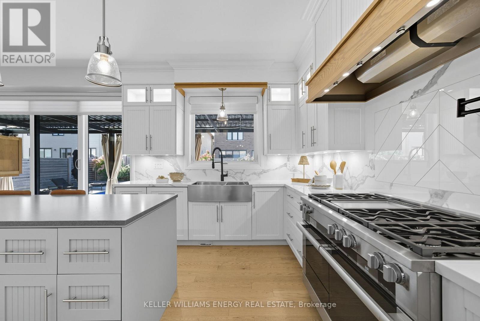 42 Yacht Drive, Clarington, Ontario  L1C 4B1 - Photo 7 - E12447007