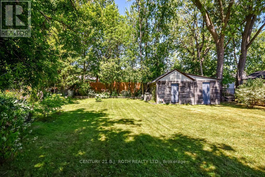 924 Vicrol Drive, Innisfil, Ontario L9S 1V4 - Photo 28 - N12557758