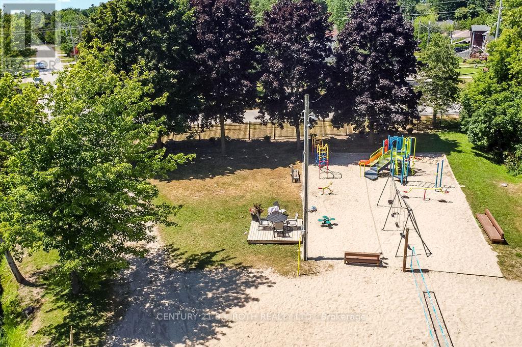 924 Vicrol Drive, Innisfil, Ontario L9S 1V4 - Photo 36 - N12557758